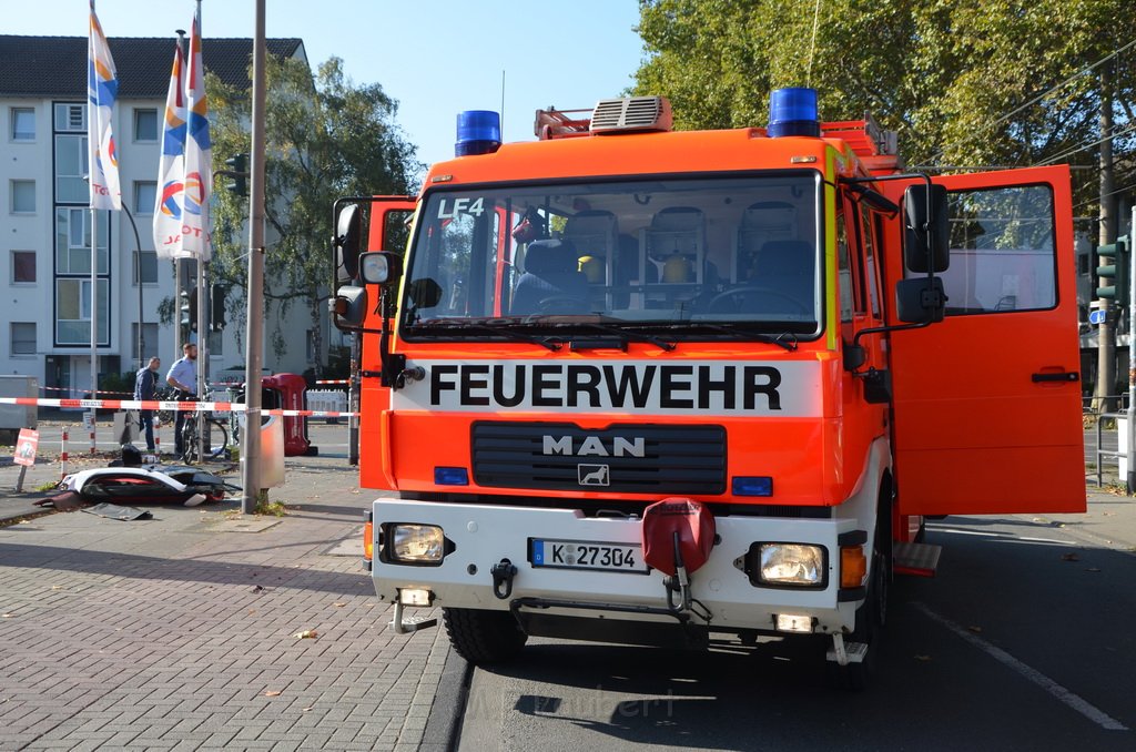 VU Koeln Ehrenfeld Vogelsangerstr Melatenguertel P6068.JPG